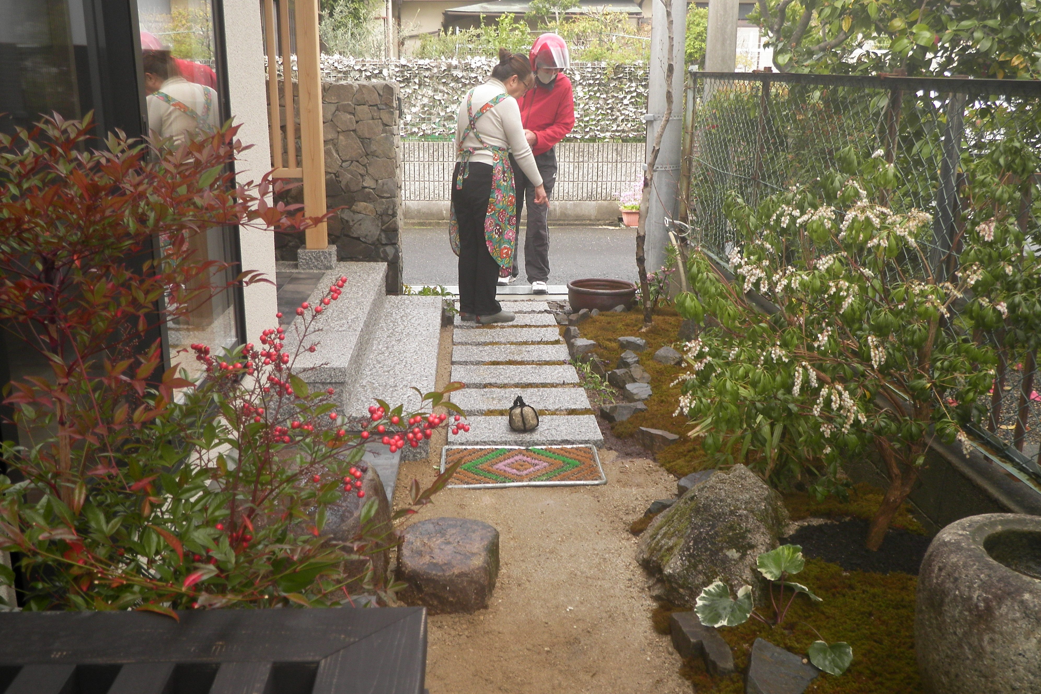 天狗石門柱の家　［大津市の外構工事、造園工事］ サブ画像