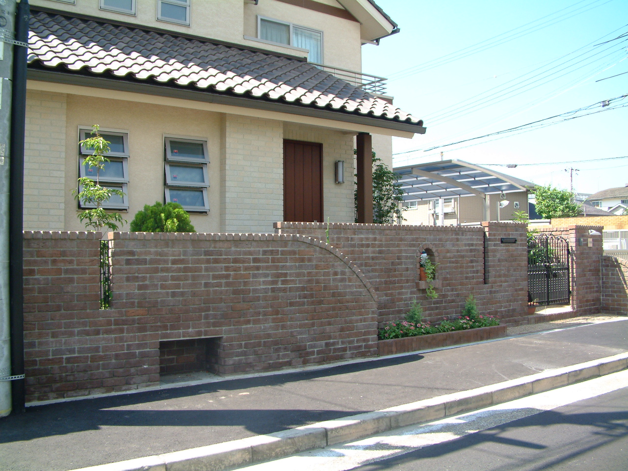 レンガのエクステリア［芦屋市の外構工事、造園工事］